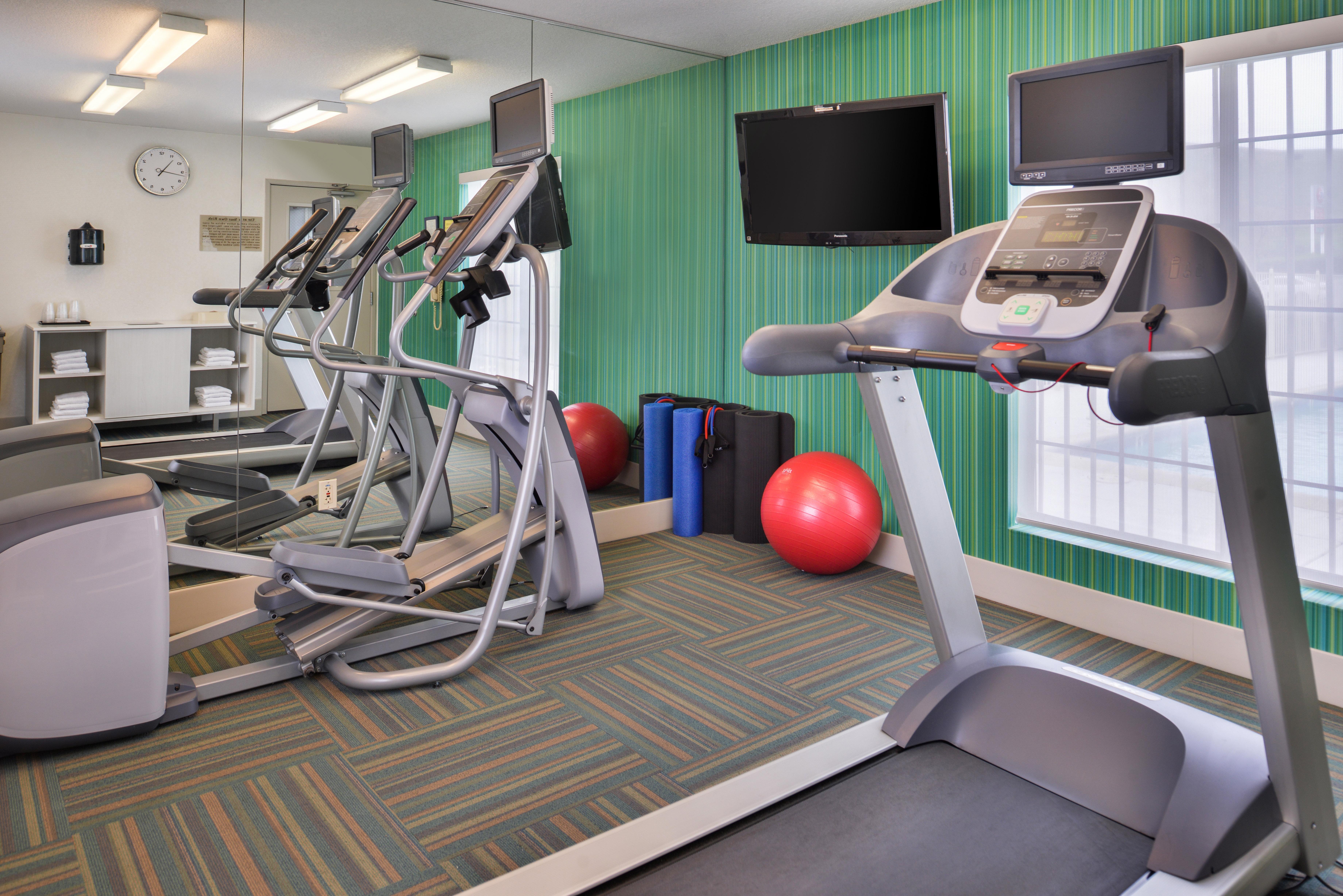 Holiday Inn Express Westley By Ihg Exterior foto